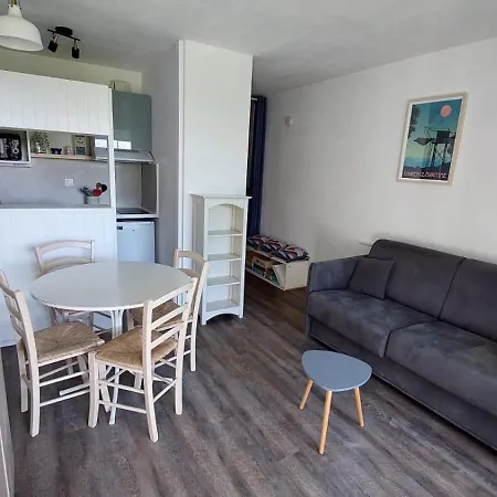 Апартаменты Bel Avec Parking, Face A La Ла-Рошель